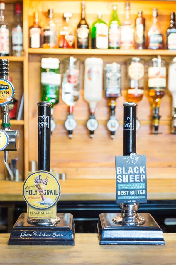 The Pack Horse Inn Chathill Eksteriør bilde